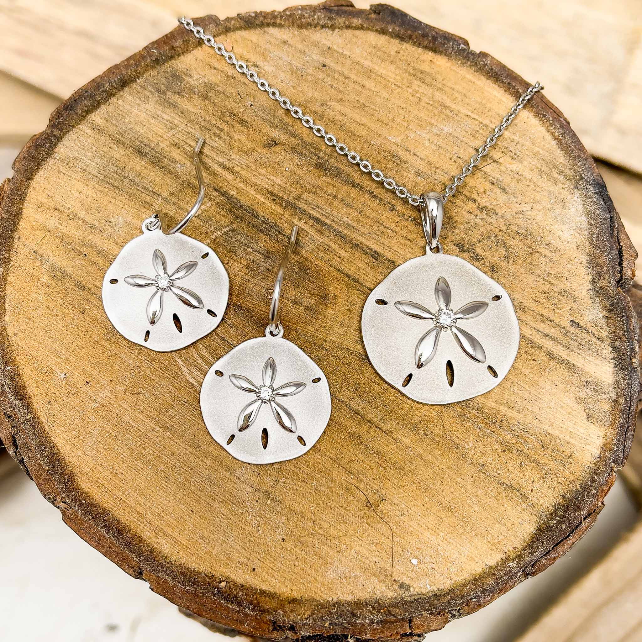 A day at the beach sterling silver sand dollar necklace | Flickr