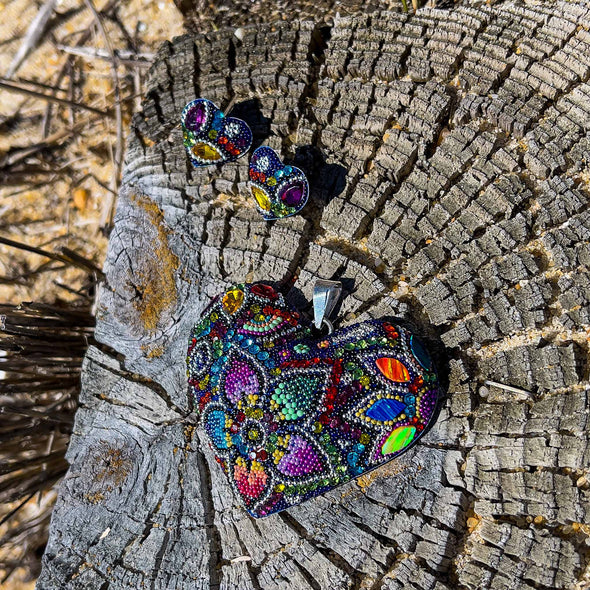 Artisan Handset Crystals Heart Set