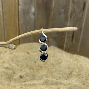 Triple Twist Onyx Pendant