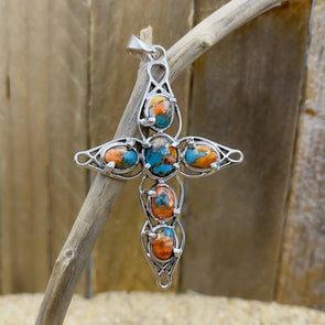 Spiny Oyster Ovals Cross Pendant