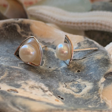 E. L. Designs Birdie Post Earrings | Ed Levin Designer Jewelry