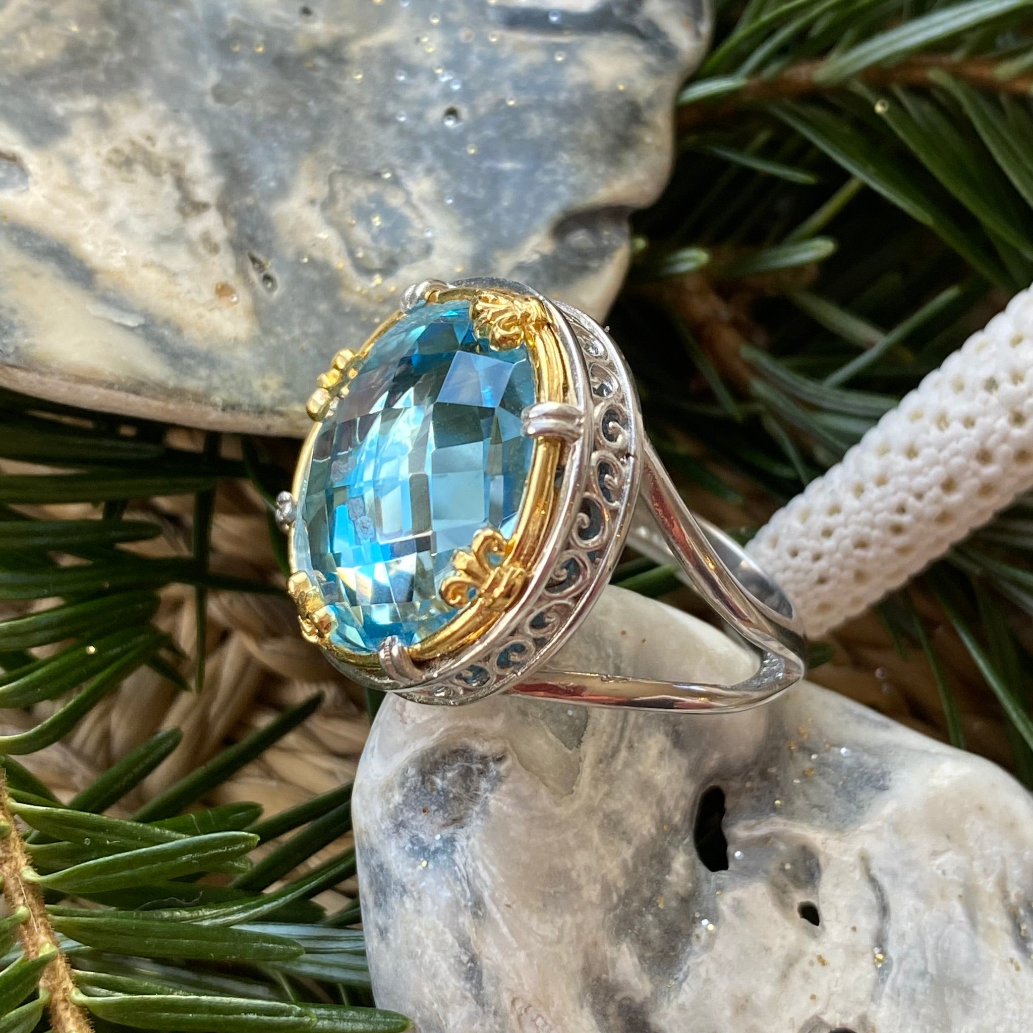 4.50ct Cushion Cut Luxury Blue Topaz Dress Ring, Available in All Meta –  INFINITYJEWELRY.COM